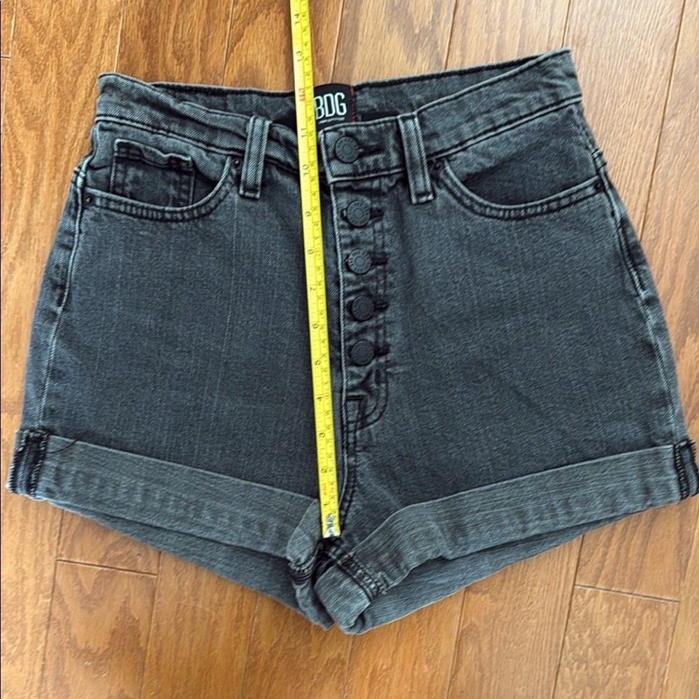 BDG High Waist Denim Jean Shorts‎ - Picture 7 of 9